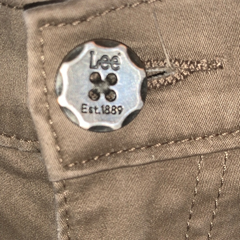 Lee jeans, Women's 10 khaki EUC skinny, mid rise, brushed cotton, pockets - Picture 10 of 17